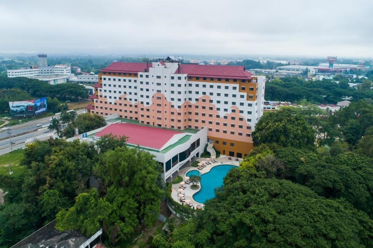 The Heritage Chiang Rai Hotel And Convention Exterior photo Aerial view of the hotel