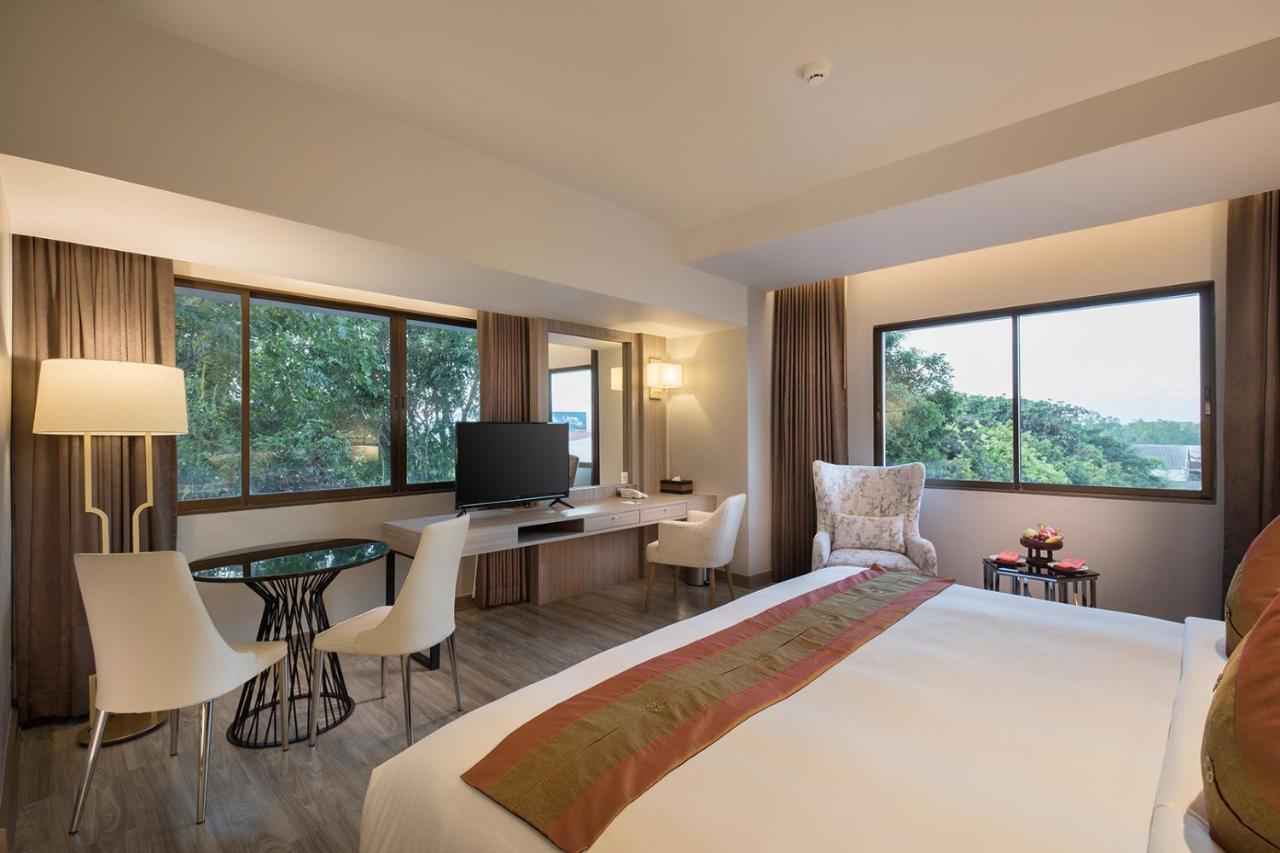 The Heritage Chiang Rai Hotel And Convention Exterior photo